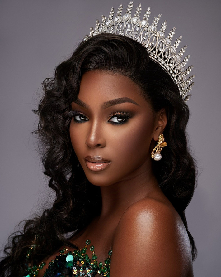 Josiane Golonga đăng quang Miss Cameroon 2025. Mới đây, cô gây bất ngờ khi dự thi Miss Cosmo 2025. Ảnh: Miss Cameroon.