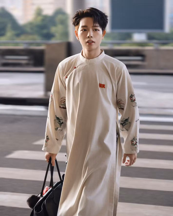 Trước đó, ca sĩ Đức Phúc ủng hộ 1 tỷ đồng cho bà con vùng bão lũ khắc phục hậu quả bão số 10 Bualoi. Ảnh: FB Đức Phúc.