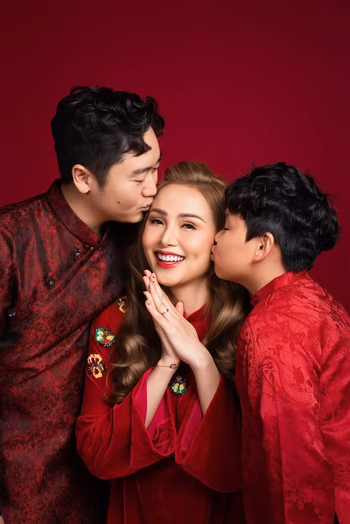 Diễm Hương cho biết, vợ chồng cô từng bất ngờ đón nhận được tin vui vào mùa đông năm 2024 nhưng niềm vui ngắn chẳng tày gang. Ảnh: FB Diễm Hương.