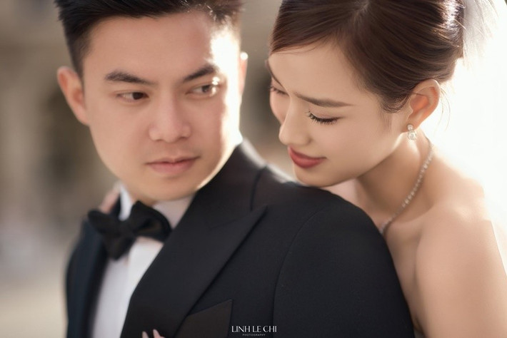 Sau đám cưới, Đỗ Thị Hà hạnh phúc viết trên trang cá nhân: "Dạ, từ nay em đã có chồng". Ảnh: FB Đỗ Thị Hà.