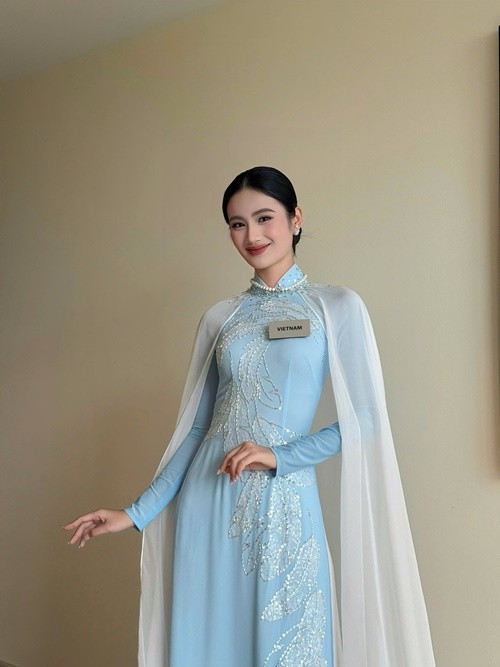 Thành tích của Ý Nhi trước chung kết Miss World là top 8 Dự án nhân ái, top 48 phần thi Tài năng, top 20 Thử thách Truyền thông. Ảnh: FB Ý Nhi.