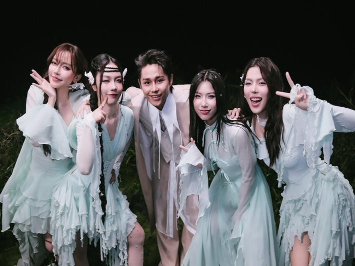 Lyhan ngày càng tỏa sáng ở Em xinh say hi nhờ giọng hát cuốn hút, vũ đạo đẹp. Ảnh: FB Lyhan.