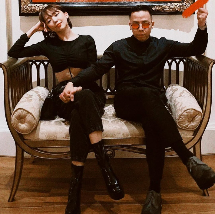 Theo Dân Việt, Hoàng Touliver từng cho biết, anh thích "chuyển khoản" thay vì "mua quà" cho vợ trong dịp sinh nhật. Ảnh: Instagram Hoàng Touliver.