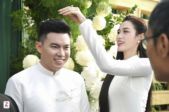 Theo Vietnamnet, sau lễ ăn hỏi, lễ rước dâu của nàng hậu sẽ diễn ra vào cuối tháng 10. Ảnh: Znews.