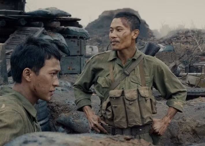 Trên trang cá nhân, Phương Nam cho biết, anh giảm từ 78kg xuống 63kg vào tháng 11/2024 để nhập vai Tạ. Ảnh: FB Phương Nam.