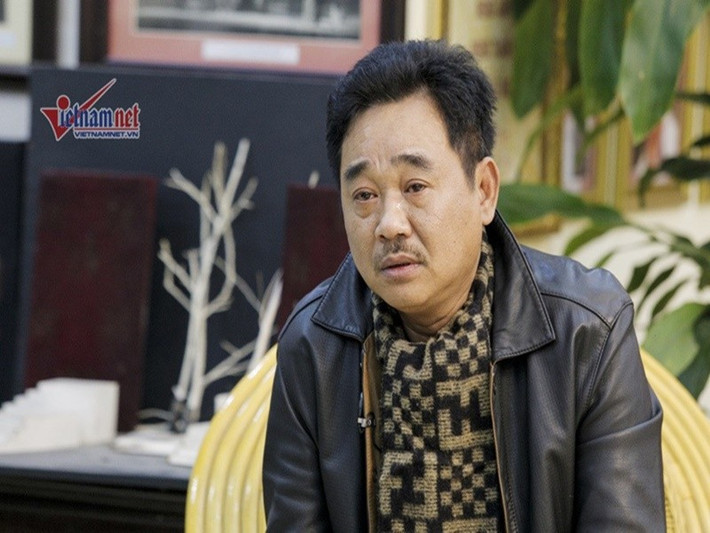 Năm 2018, nam nghệ sĩ cho biết, anh không sử dụng Facebook. “Tôi không chơi Facebook nhưng vẫn theo dõi được tất cả những gì cần xem tôi sẽ xem, có mục đích rõ ràng”, Quốc Khánh nói. Ảnh: Vietnamnet.