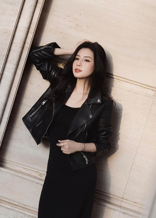 Về việc cấp dưỡng nuôi con, phía Thiên An cho hay, ca sĩ Jack từng hỗ trợ một số khoản tài chính trong giai đoạn đầu bằng tiền, vào tài khoản cá nhân, nhưng không đều đặn, các khoản tiền hỗ trợ cũng không cố định và đã cắt đứt hoàn toàn (lần cuối cùng Thiên An nhận được hỗ trợ là vào khoảng giữa năm 2022). Ảnh: FB Thiên An.