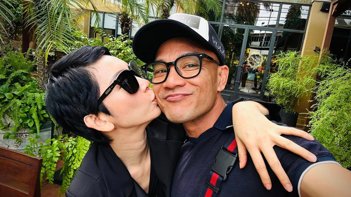 Ở vai trò nhà sản xuất, Xuân Lan là người đưa ra quyết định cuối cùng và Ngọc Lâm hoàn toàn yên tâm. Ngược lại, những vấn đề thuộc về chuyên môn đạo diễn do Ngọc Lâm chịu trách nhiệm. Ảnh: FB Ngọc Lâm.