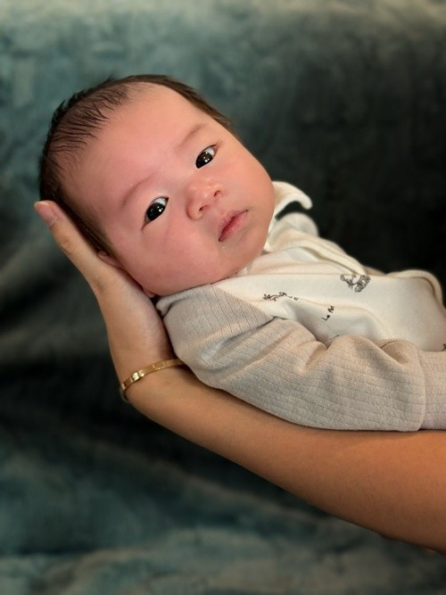 Con trai Lam Trường - Yến Phương sở hữu gương mặt kháu khỉnh. Ảnh: FB Yến Phương.