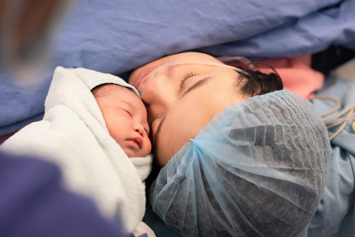 Bé Cheri - con gái ca sĩ Thái Trinh và doanh nhân Thái Minh chào đời vào tháng 11/2025.