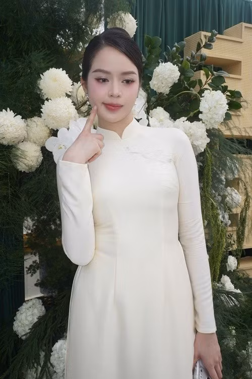 Hoa hậu Thanh Thủy mất ngủ vì háo hức chờ khoảnh khắc làm phù dâu cho Đỗ Thị Hà. Ảnh: FB Thanh Thủy.