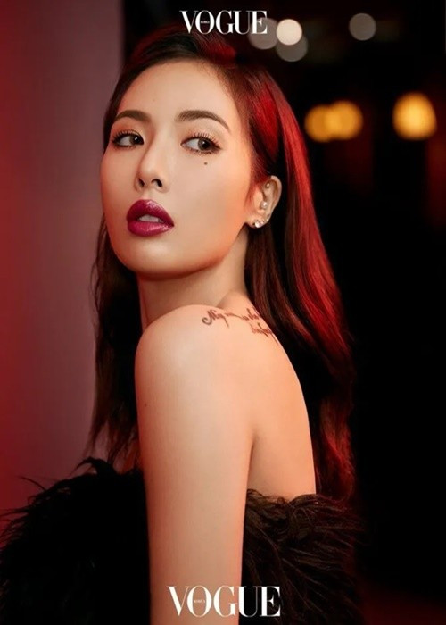 Từ năm 2010, cô tập trung sự nghiệp solo. Tên tuổi của HyunA gắn liền với các ca khúc Bubble Pop, Trouble Maker, Red và Babe. Ảnh: VTV.