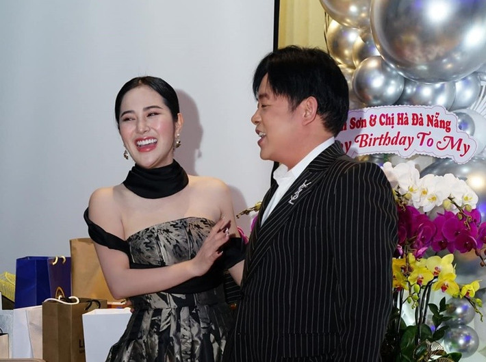 Theo Đời Sống Pháp Luật, Tố My và Quang Lê thường hát chung ở Việt Nam. Ở Mỹ, cả hai lại không song ca. Ảnh: FB Tố My.