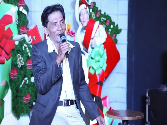 Khi sức khỏe ngày càng sa sút, Thương Tín về ở quê nhà Phan Rang. Ảnh: VOV.