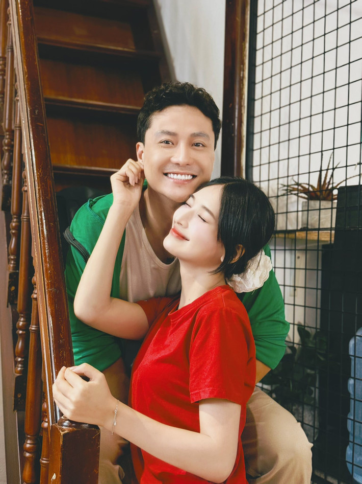 Theo VTV, Yến My sinh năm 2000, là thủ khoa đầu ra khoa Sân khấu, Trường Đại học Sân khấu – Điện ảnh Hà Nội. Ảnh: FB Yến My.