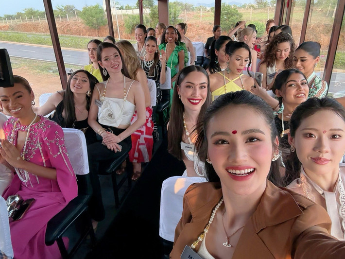 Đại diện Việt Nam có phong cách thời trang đa dạng, tinh tế. Ảnh: FB Ý Nhi.