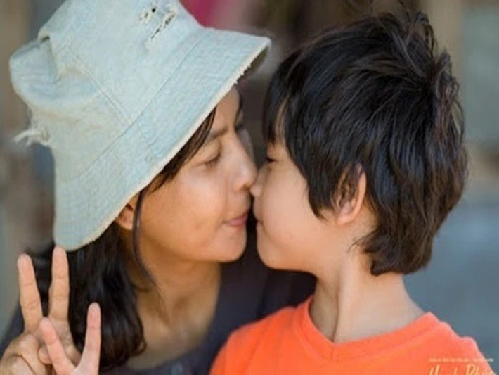 Cát Phượng chia sẻ, cô quá đồng cảm với nhân vật mẹ Tuệ trong phim Hạnh phúc của mẹ vì vậy đã diễn như không diễn. Ảnh: Znews.