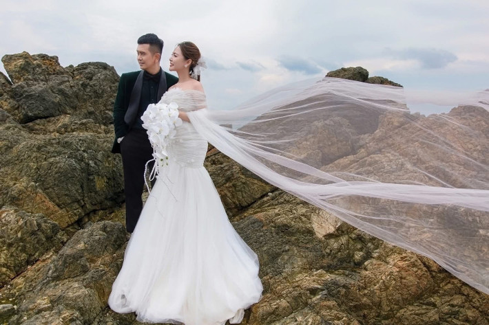 Tuệ Tâm và Hùng Thuận công khai hẹn hò vào năm 2024. Ảnh: Thương Trường.