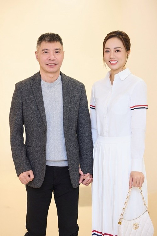 Theo Znews, Ngọc Hà cho biết, Công Lý vẫn chưa bao giờ đánh mất tình yêu với sân khấu, với ống kính. Ảnh: FB Ngọc Hà.