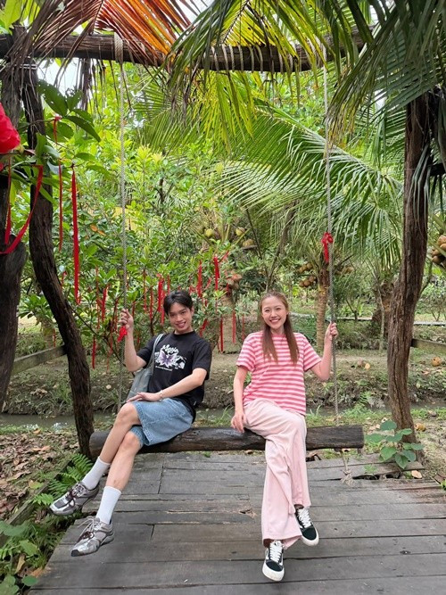 Uyển Ân – Pháp Kiều luôn dành cho nhau sự tôn trọng, ủng hộ trong công việc lẫn cuộc sống thường ngày. Ảnh: FB Pháp Kiều.