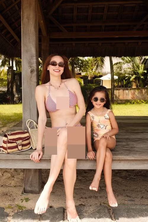 Thừa hưởng đôi chân dài thẳng, dài, bé Lisa như bản sao nhí của mẹ. Ảnh: FB Hồ Ngọc Hà.