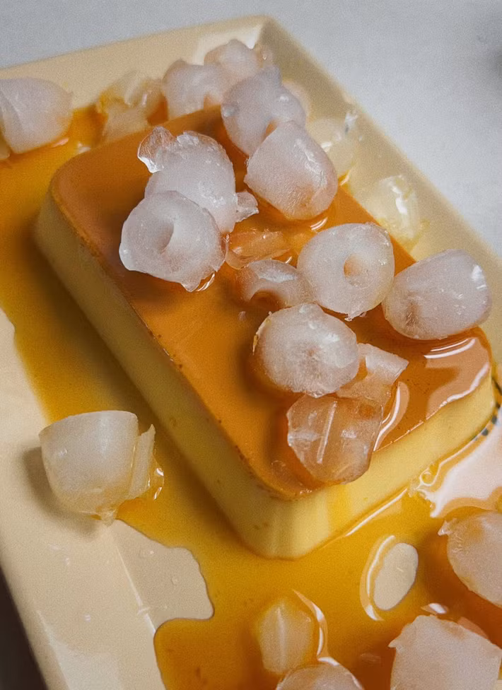 "Bà bầu" Diễm Hương cho biết, cô không hợp đồ ăn ngoài. Ảnh: FB Diễm Hương.