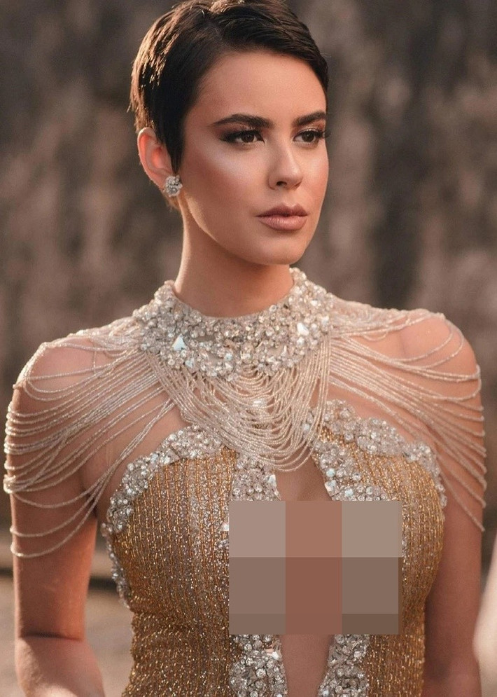 Lorena Rodrigues đến từ Brazil, là á hậu 2 Hoa hậu Hòa bình Quốc tế 2021. Trước khi thi quốc tế, cô là nhà báo. Ảnh: Znews.