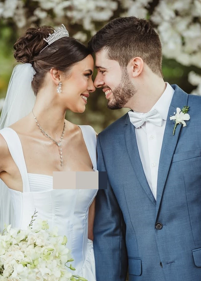 Lorena Rodrigues kết hôn vào năm 2024. Hiện tại, mỹ nhân Brazil vẫn theo đuổi công việc người mẫu. Ảnh: Instagram Lorena Rodrigues.