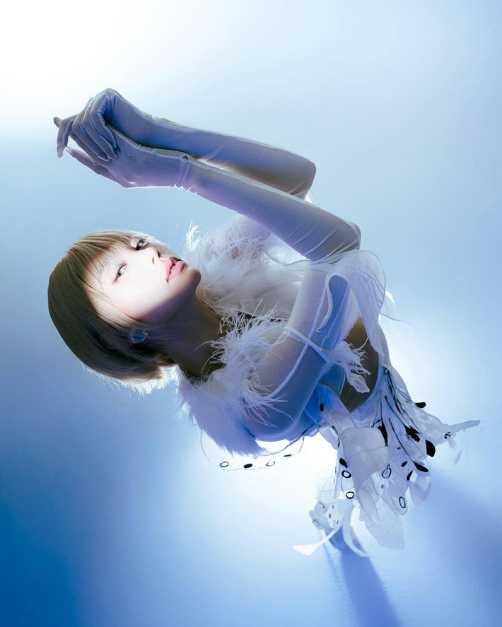 Ở tuổi 38, từng một lần sinh nở, nữ diễn viên Bẫy ngọt ngào vẫn giữ được thân hình thon gọn. Ảnh: Instagram Minh Hằng.