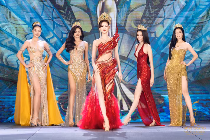 Nàng hậu khẳng định, cô sẽ tiếp tục giữ vững tinh thần cầu tiến để không ngừng học tập, tiếp nhận những góp ý của mọi người và trở thành phiên bản tốt hơn của mình từng ngày.