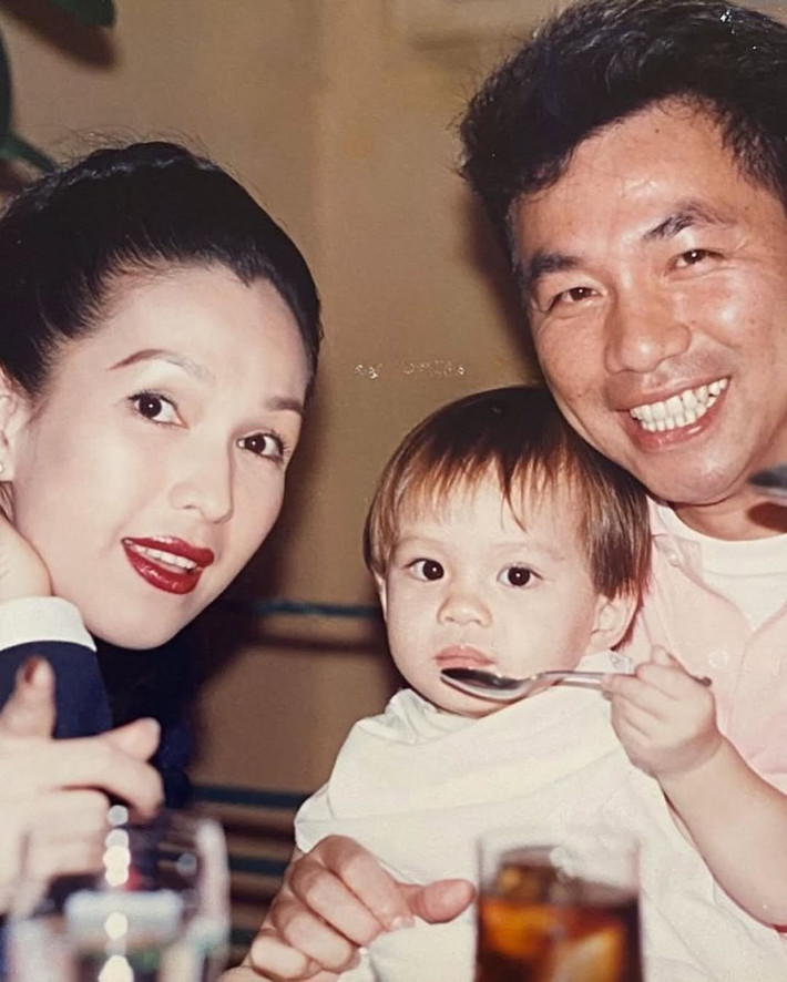 Chồng Diễm My ngày càng phong độ, lịch lãm sau nhiều năm kết hôn. Ảnh: Instagram Catherine Thùy My.