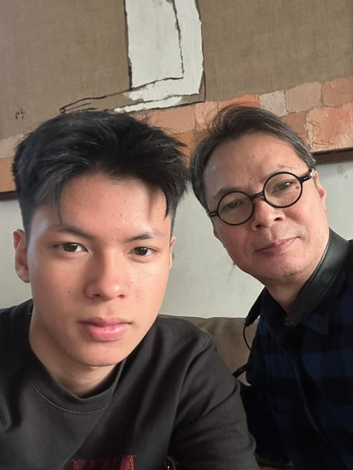 Trần Lực không định hướng Trần Tú theo đuổi con đường nghệ thuật mà để con tự do lựa chọn. Ảnh: FB Trần Lực.