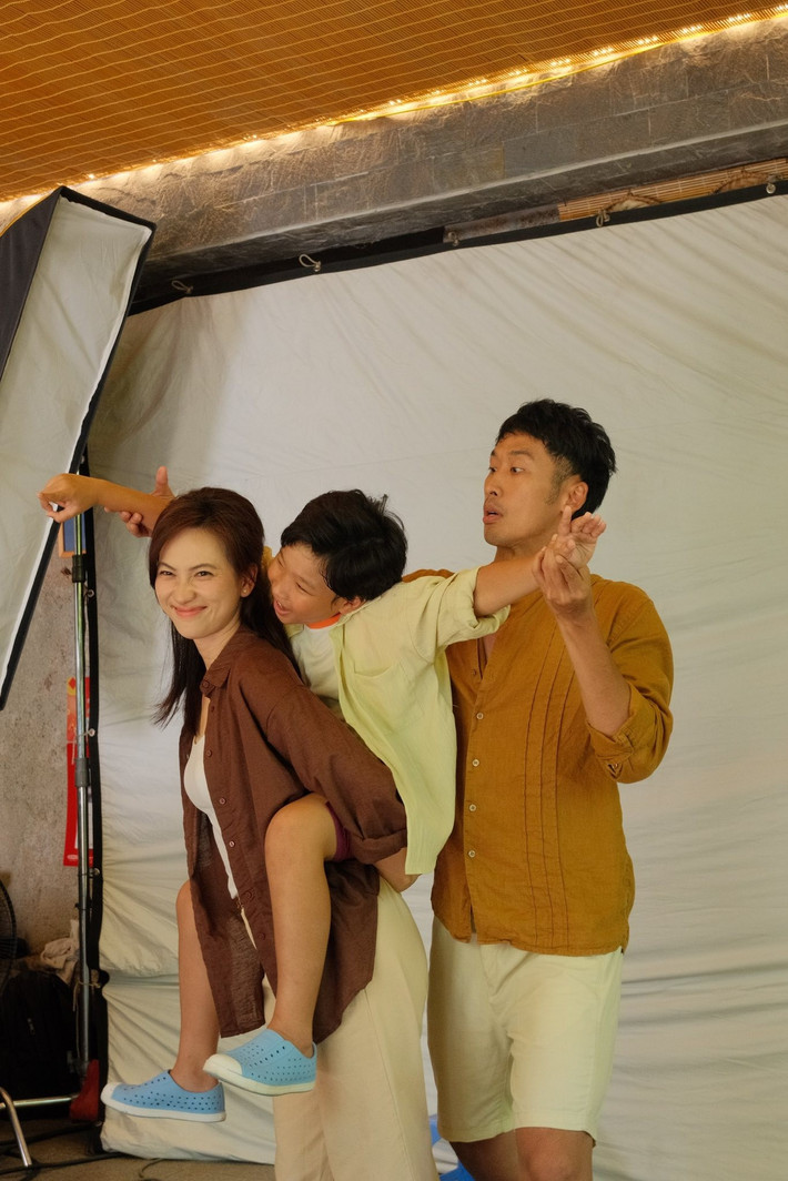 Nữ diễn viên một lần nữa đóng chung phim với Tuấn Trần. Trước Báu vật trời cho, cả hai hợp tác phim Mai. Ảnh: FB Phương Anh Đào.