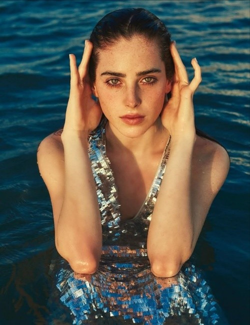 Tháng 9/2025, Fatima đăng quang Miss Universe Mexico. Trước đó, cô chưa tham gia cuộc thi nhan sắc. Ảnh: Instagram Fatima Bosch.