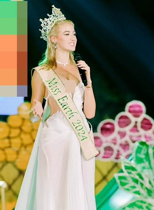 "Tôi đã thấy các nàng hậu thông minh, tốt bụng và dũng cảm đến nhường nào khi họ đấu tranh cho những điều họ tin tưởng và lên tiếng cho những người không thể", Jessica trải lòng.