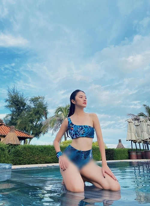 Hình ảnh nữ diễn viên phim Cô dâu ma mặc gợi cảm ở đời thường thu hút sự chú ý của nhiều khán giả. Ảnh: FB Rima Thanh Vy.