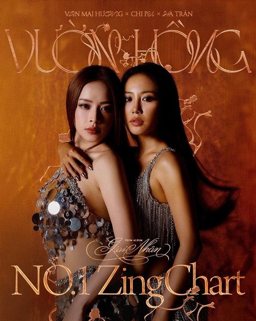 Theo Znews, năm 2017, khi Chi Pu live gây tranh cãi trong chương trình Bữa trưa vui vẻ, Văn Mai Hương viết status bày tỏ sự thất vọng, đồng thời nhắc lại phát ngôn gây tranh luận "Ở Việt Nam, ai cầm mic lên cũng là ca sĩ" của Chi Pu. Ảnh: FB Văn Mai Hương.