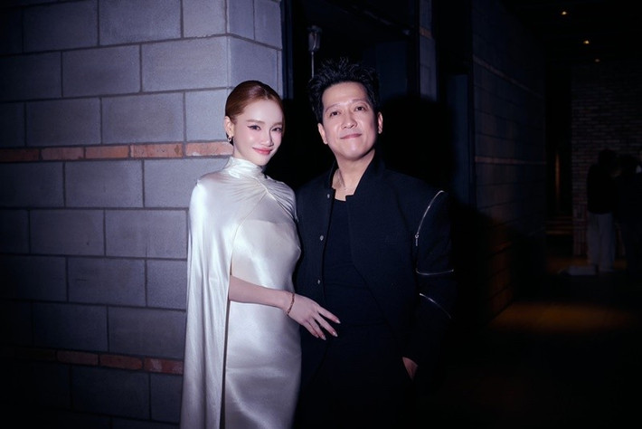 Ra mắt vào tháng 2, phim “Nhà ba tôi một phòng” hiện đạt doanh thu 87 tỷ đồng (theo Box Office Vietnam – đơn vị thống kê phòng vé độc lập). Dự án do Trường Giang làm đạo diễn, sản xuất kiêm diễn viên. Theo Tiền Phong, giám đốc casting của phim là Nhã Phương – vợ Trường Giang. Ảnh: FB Nhã Phương.