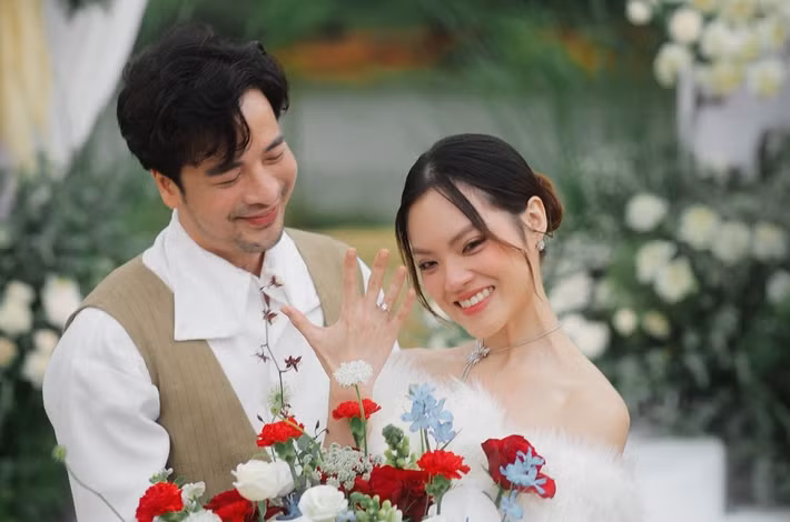 Vợ sắp cưới của Đoàn Minh Tài vừa giỏi vừa xinh. Ảnh: FB Sunny Đan Ngọc.