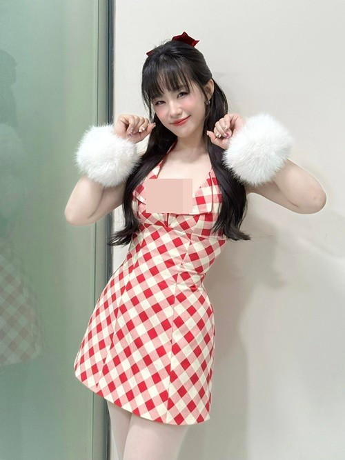 Lương Bích Hữu từng chia sẻ trên Vietnamnet, lúc còn trẻ, cô là người cố chấp trong tình yêu, tin sẽ thay đổi được người mình yêu nên hy sinh cho họ hết mình. "Đến hiện tại, những cảm xúc đó đã qua, tôi không hối hận, chỉ muốn bản thân cố gắng tập trung cho công việc và gia đình”, cô trải lòng. Nhiều năm qua, Lương Bích Hữu kín tiếng về chuyện tình cảm.