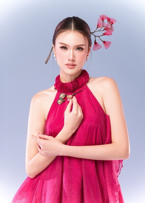 Mang chuông đi đánh xứ người, Trịnh Mỹ Anh giữ phong độ ổn định. Ảnh: FB Trịnh Mỹ Anh.