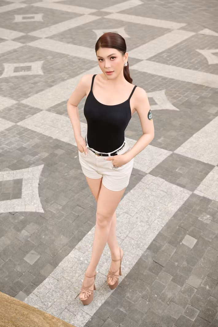 Tối ngày 11/8, trong vòng sơ khảo Miss Grand Vietnam 2025, ban tổ chức công bố 35 thí sinh bước vào vòng tiếp theo. Lily Chen thuộc danh sách này. Ảnh: FB Lily Chen.