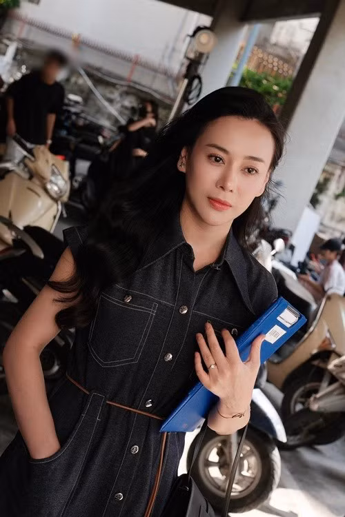 Bài đăng nói trên từng thu hút hơn 75 nghìn lượt yêu thích, khoảng 9,2 nghìn bình luận và hơn 700 lượt chia sẻ khi để ở chế độ công khai. Ảnh: FB Phương Oanh.