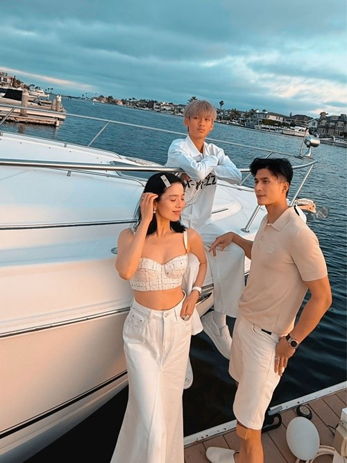 Lệ Quyên từng tiết lộ, con trai đầu lòng của cô có bạn gái từ năm 12 tuổi. Ảnh: FB Lệ Quyên.