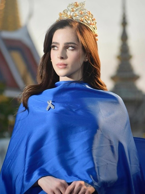 Trên trang cá nhân, cô vẫn liên tục cập nhật hình ảnh tham gia các hoạt động với vai trò tân hoa hậu. Ảnh: Instagram Fatima Bosch.