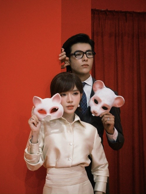 Bộ phim “Thỏ ơi” cán mốc 300 tỷ đồng vào ngày 25/2, kéo theo sự quan tâm dành cho nam chính Vĩnh Đam. Trong phim, anh vào vai Thế Phong – người chồng tưởng như hoàn hảo của Hải Linh.