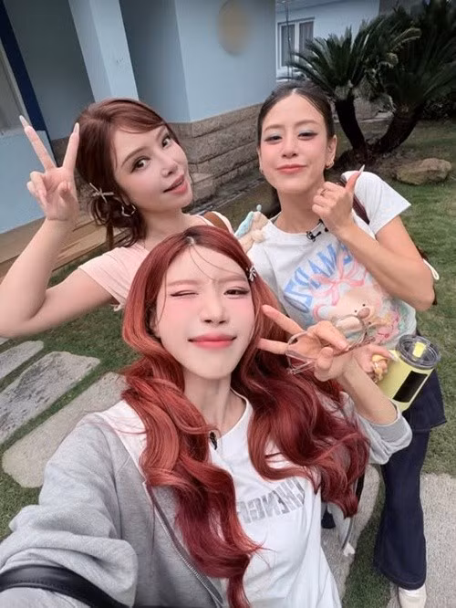 Ở Đạp gió, Trang Pháp thuộc nhóm thí sinh tài năng khi cô vừa có thể hát nhảy, sáng tác. Ảnh: FB Trang Pháp.