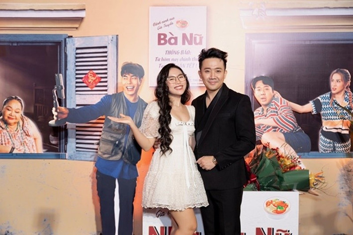 Phương Mỹ Chi cũng thường xuyên ủng hộ các dự án của Trấn Thành. Ảnh: Người Đưa Tin.