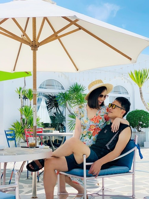 "Nữ diễn viên giàu nhất miền Bắc" giữ được lửa hôn nhân với chồng hơn 12 tuổi. Ảnh: FB Lã Thanh Huyền.