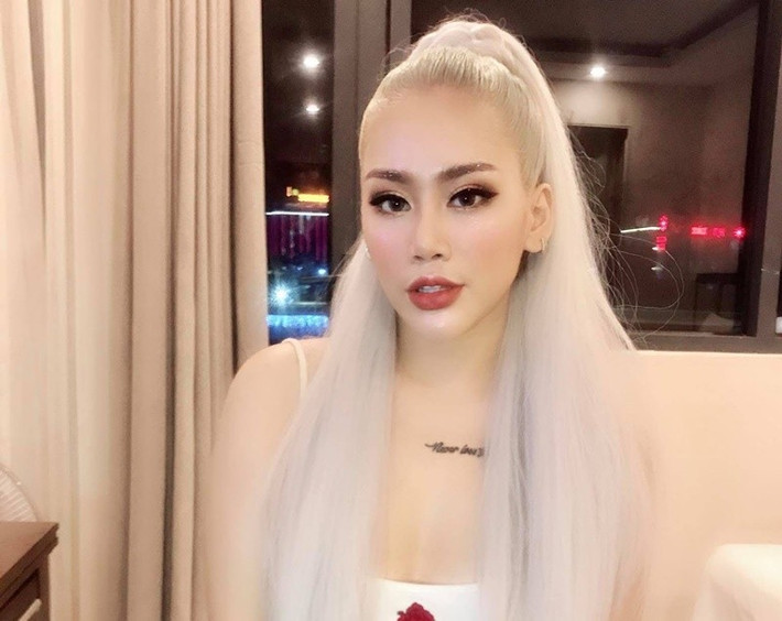 Yến Lê hiện tại gợi cảm, cá tính. Cô từng giảm 14kg trong 2 tháng. Ảnh: FB Yến Lê.